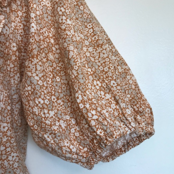 Universal Thread Yellow Floral Ruffled Top Size Medium - Picture 4 of 8